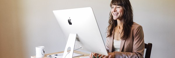 How to Choose an American Accent Coach (and What It Costs)